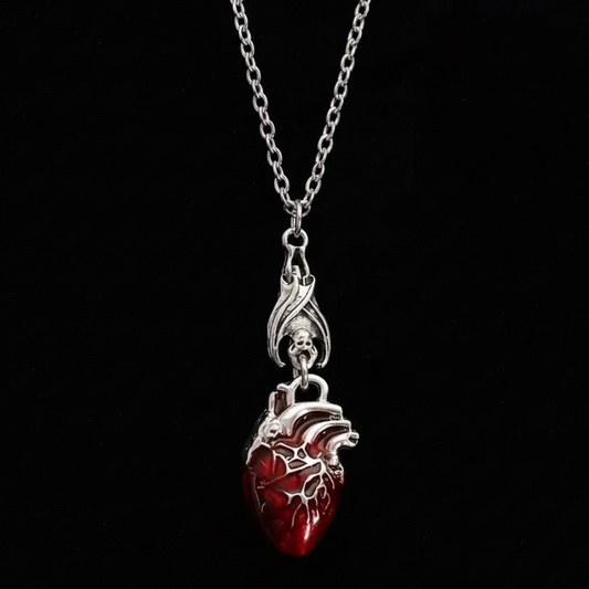 Bleeding heart -Necklace