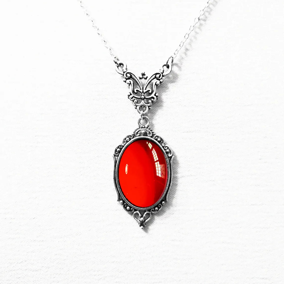 Vampire -Necklace